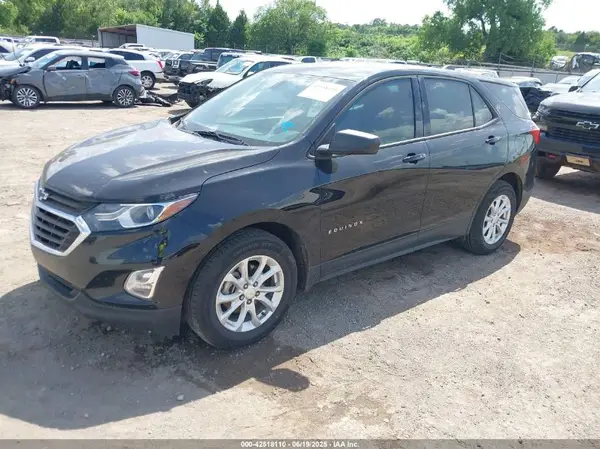 2GNAXHEV0J6306196 2018 CHEVROLET EQUINOX - Image 2
