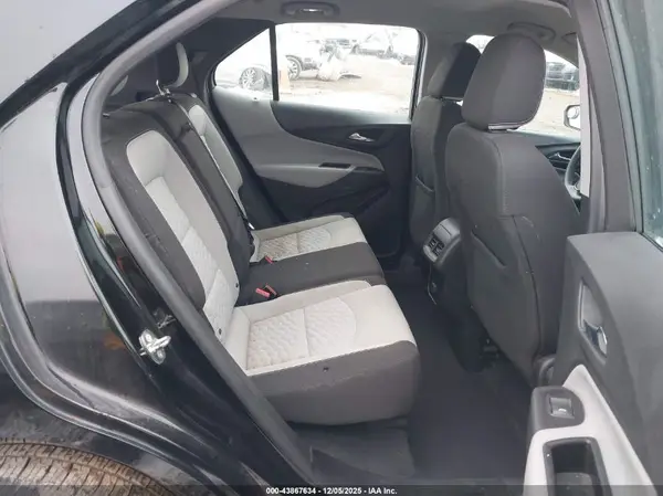 2GNAXHEV0J6327890 2018 CHEVROLET EQUINOX - Image 8