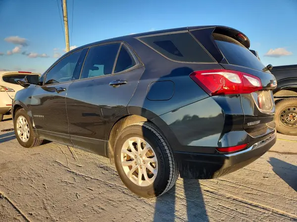 2GNAXHEV0J6329719 2018 CHEVROLET EQUINOX - Image 2