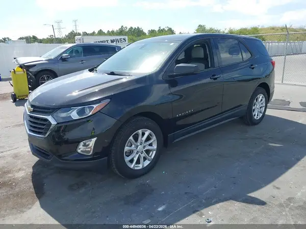 2GNAXHEV0K6118036 2019 CHEVROLET EQUINOX - Image 2