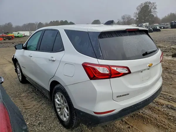 2GNAXHEV0K6120627 2019 CHEVROLET EQUINOX - Image 2