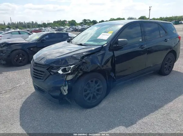 2GNAXHEV0K6199037 2019 CHEVROLET EQUINOX - Image 2