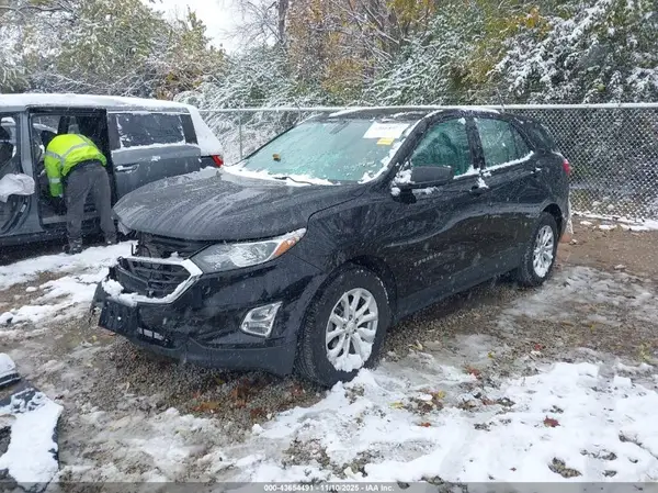2GNAXHEV0K6261634 2019 CHEVROLET EQUINOX - Image 2