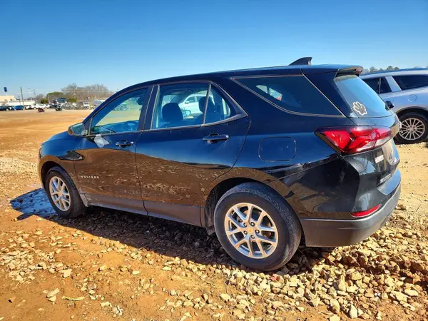 2GNAXHEV0N6105825 2022 CHEVROLET EQUINOX - Image 2
