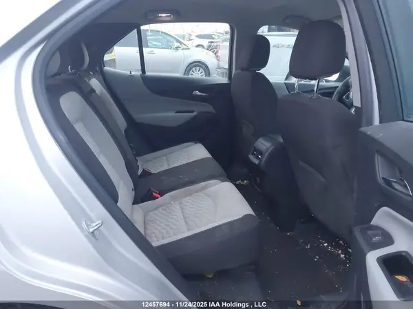 2GNAXHEV1J6127410 2018 CHEVROLET EQUINOX - Image 8