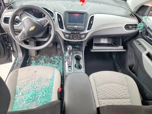 2GNAXHEV1J6137211 2018 CHEVROLET EQUINOX - Image 8