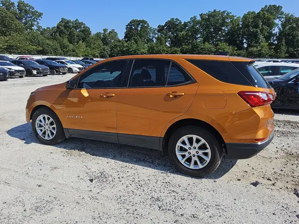 2GNAXHEV1J6169737 2018 CHEVROLET EQUINOX - Image 2