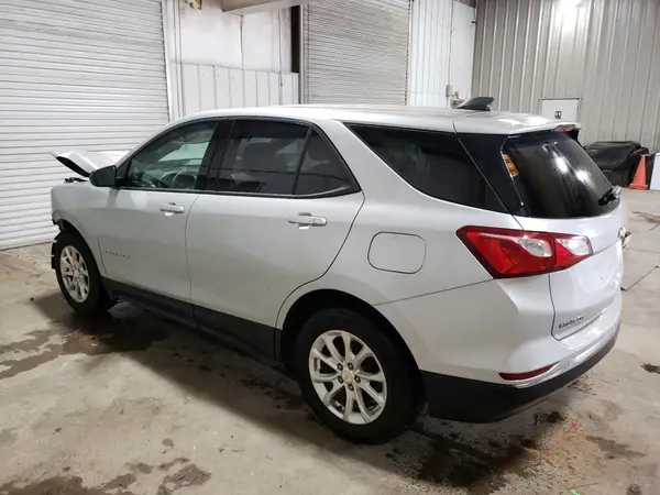 2GNAXHEV1J6194282 2018 CHEVROLET EQUINOX - Image 2