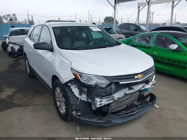 2GNAXHEV1J6212103 2018 CHEVROLET EQUINOX - Image 1