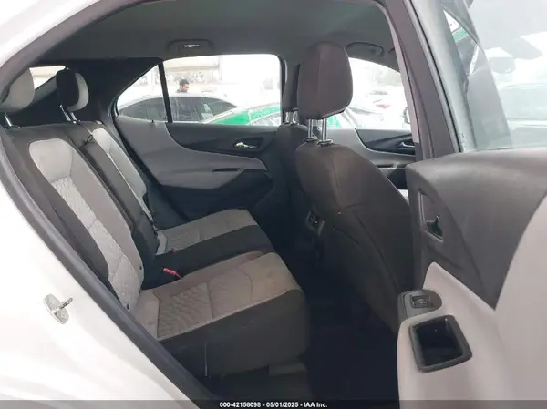 2GNAXHEV1J6212103 2018 CHEVROLET EQUINOX - Image 8