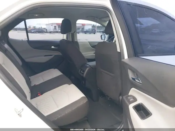 2GNAXHEV1J6270048 2018 CHEVROLET EQUINOX - Image 8