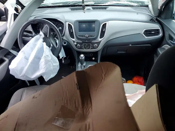 2GNAXHEV1J6301640 2018 CHEVROLET EQUINOX - Image 8