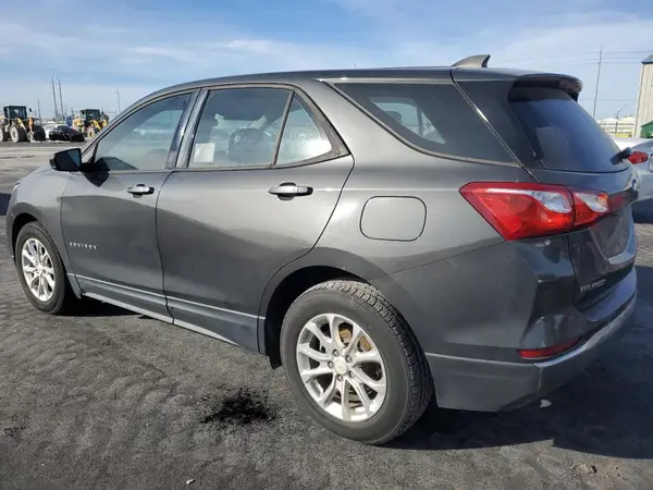 2GNAXHEV1J6317207 2018 CHEVROLET EQUINOX - Image 2