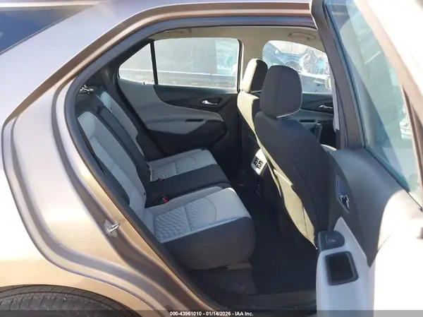 2GNAXHEV1J6335772 2018 CHEVROLET EQUINOX - Image 8