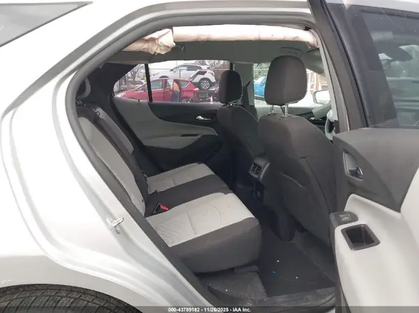 2GNAXHEV1J6339532 2018 CHEVROLET EQUINOX - Image 8
