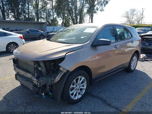 2GNAXHEV1K6166788 2019 CHEVROLET EQUINOX - Image 2