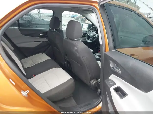 2GNAXHEV1K6219330 2019 CHEVROLET EQUINOX - Image 8