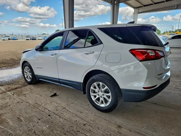 2GNAXHEV1L6142623 2020 CHEVROLET EQUINOX - Image 2