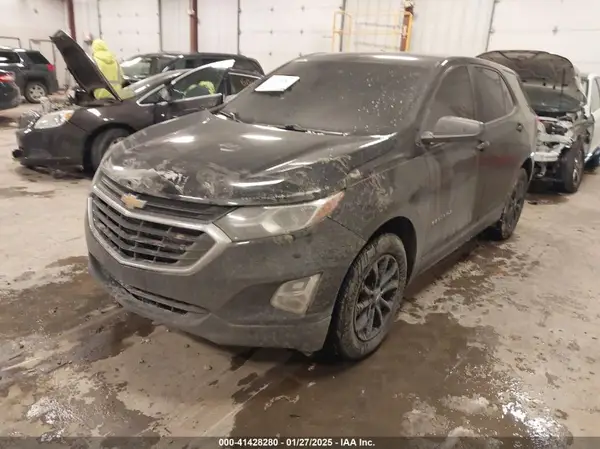 2GNAXHEV1L6188761 2020 CHEVROLET EQUINOX - Image 2