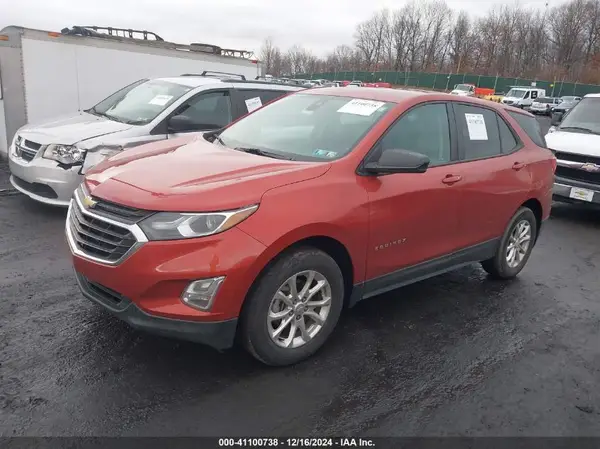 2GNAXHEV1L6256458 2020 CHEVROLET EQUINOX - Image 2