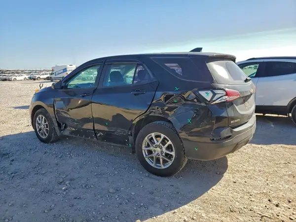 2GNAXHEV1N6101945 2022 CHEVROLET EQUINOX - Image 2