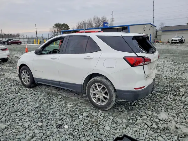 2GNAXHEV1N6126313 2022 CHEVROLET EQUINOX - Image 2