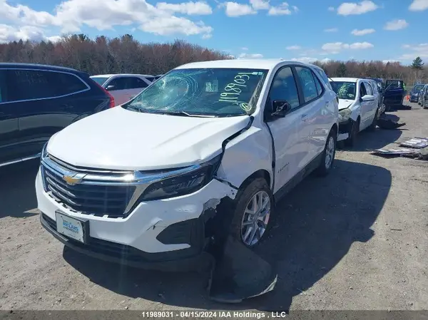 2GNAXHEV1N6134010 2022 CHEVROLET EQUINOX - Image 2