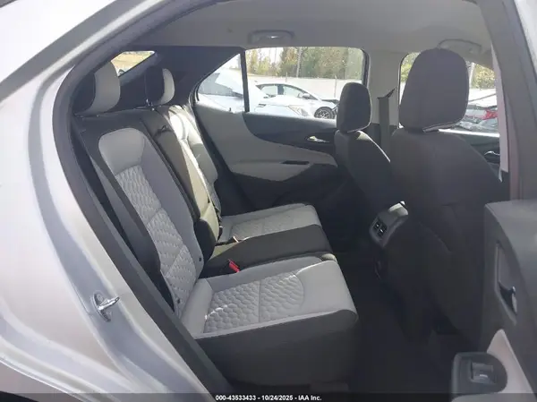 2GNAXHEV2J6126914 2018 CHEVROLET EQUINOX - Image 8