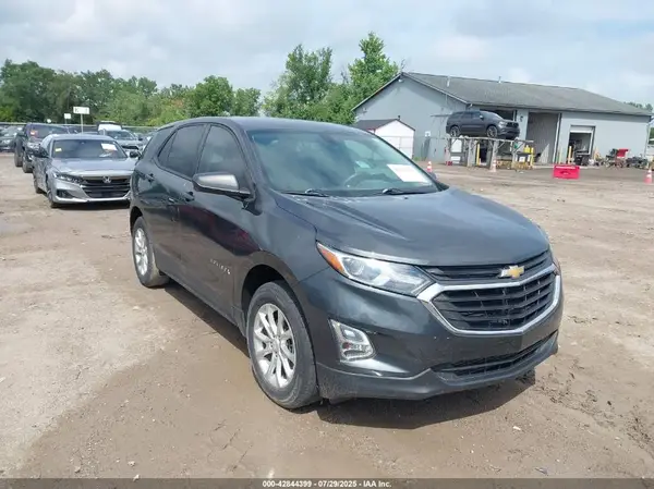 2GNAXHEV2J6127268 2018 CHEVROLET EQUINOX - Image 1