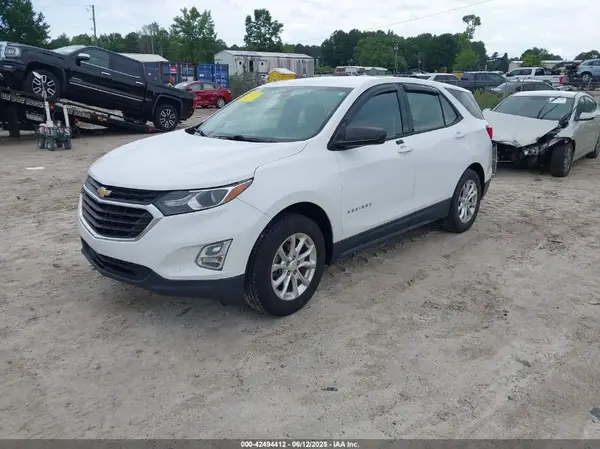 2GNAXHEV2J6187289 2018 CHEVROLET EQUINOX - Image 2