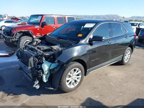 2GNAXHEV2J6230027 2018 CHEVROLET EQUINOX - Image 2