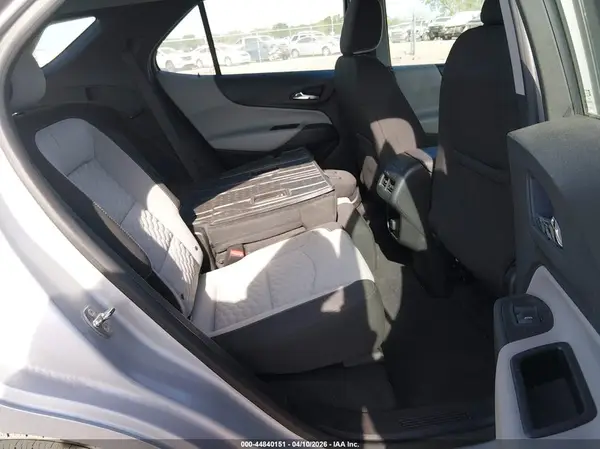 2GNAXHEV2J6301131 2018 CHEVROLET EQUINOX - Image 8