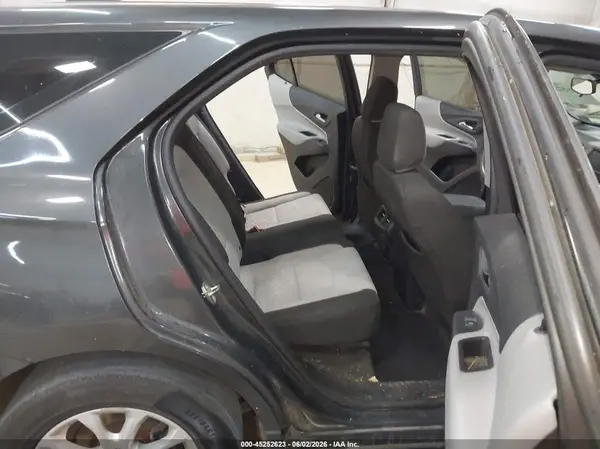 2GNAXHEV2J6313683 2018 CHEVROLET EQUINOX - Image 8