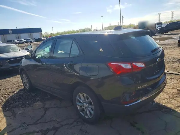 2GNAXHEV2J6327986 2018 CHEVROLET EQUINOX - Image 2