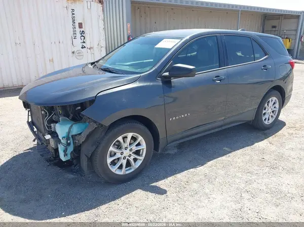 2GNAXHEV2J6353066 2018 CHEVROLET EQUINOX - Image 2