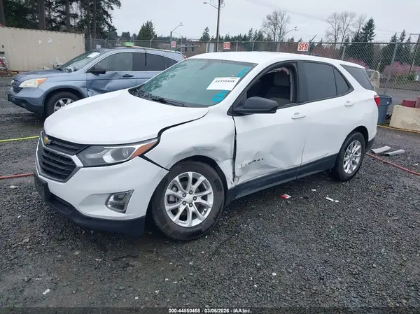 2GNAXHEV2K6117762 2019 CHEVROLET EQUINOX - Image 2