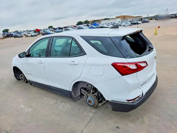 2GNAXHEV2K6134982 2019 CHEVROLET EQUINOX - Image 2