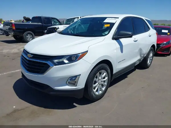 2GNAXHEV2K6135064 2019 CHEVROLET EQUINOX - Image 2