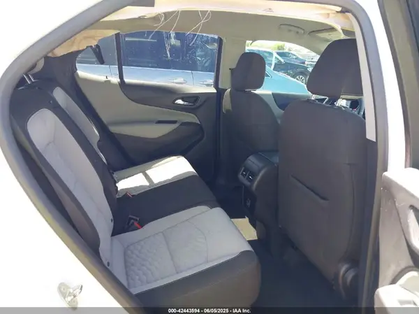 2GNAXHEV2K6135064 2019 CHEVROLET EQUINOX - Image 8