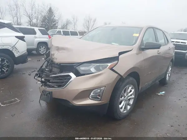 2GNAXHEV2K6153600 2019 CHEVROLET EQUINOX - Image 2