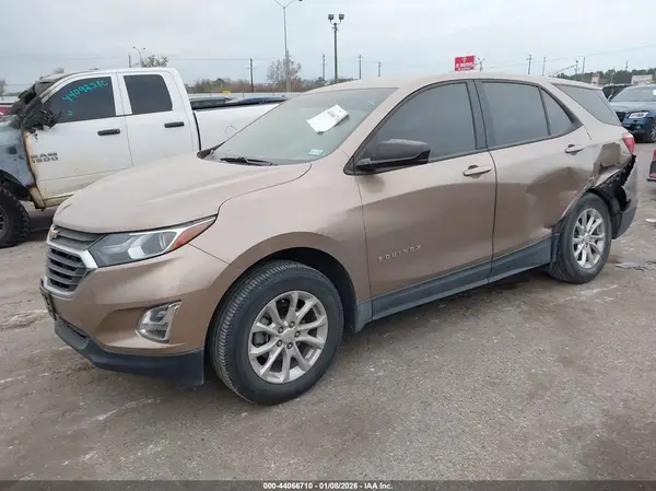 2GNAXHEV2K6235133 2019 CHEVROLET EQUINOX - Image 2