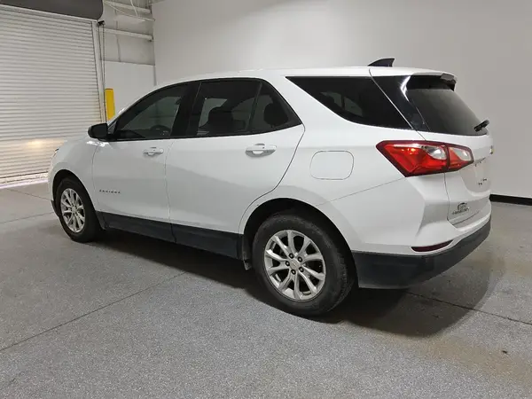 2GNAXHEV2K6236699 2019 CHEVROLET EQUINOX - Image 2