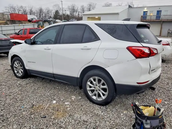 2GNAXHEV2K6282095 2019 CHEVROLET EQUINOX - Image 2