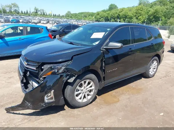 2GNAXHEV2K6295607 2019 CHEVROLET EQUINOX - Image 2