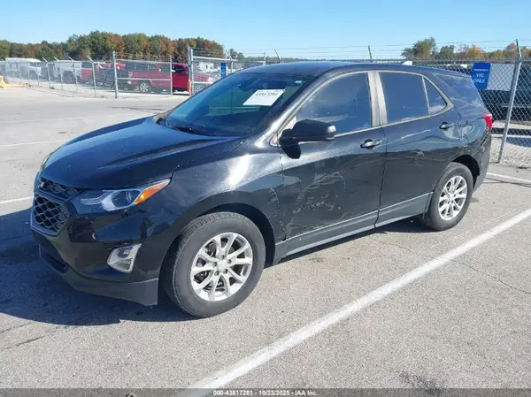 2GNAXHEV2L6126155 2020 CHEVROLET EQUINOX - Image 2