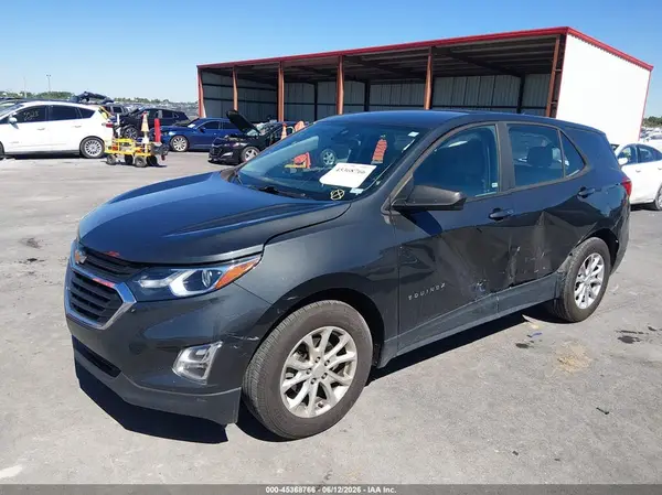 2GNAXHEV2L6146597 2020 CHEVROLET EQUINOX - Image 2