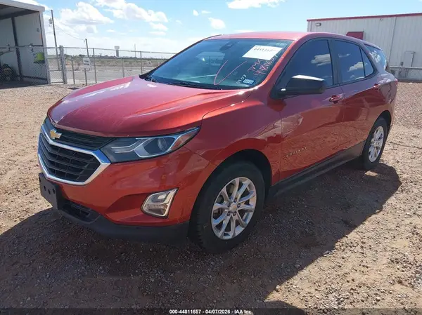 2GNAXHEV2L6164923 2020 CHEVROLET EQUINOX - Image 2