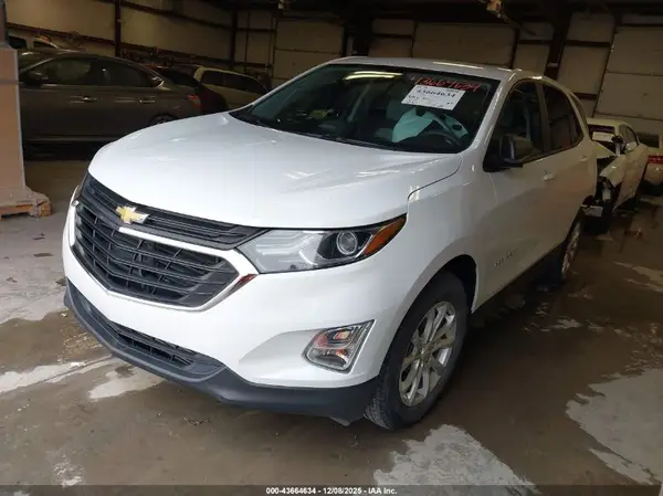2GNAXHEV2L6166672 2020 CHEVROLET EQUINOX - Image 2