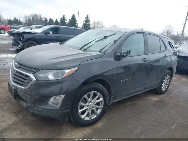 2GNAXHEV2L6203476 2020 CHEVROLET EQUINOX - Image 2