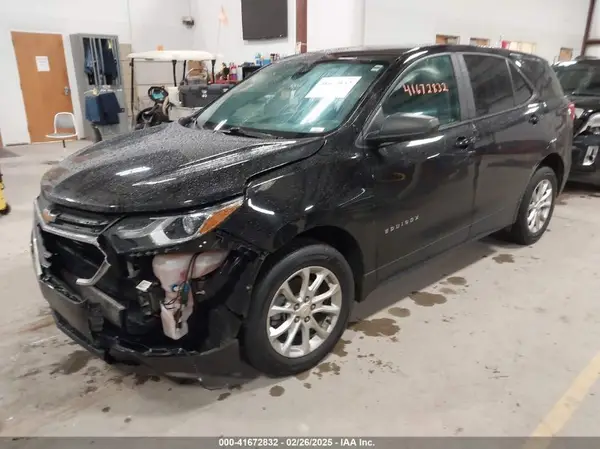 2GNAXHEV2L6232525 2020 CHEVROLET EQUINOX - Image 2